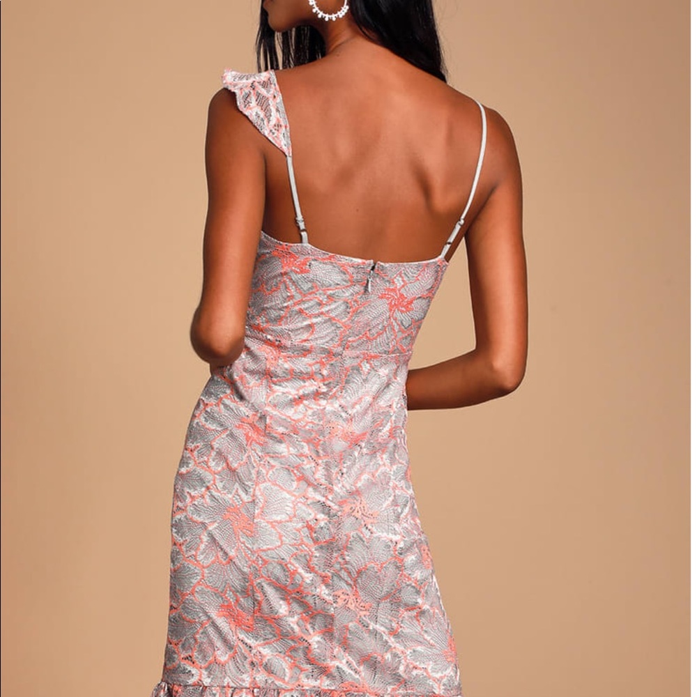 Lulus dress size small - Picture 3 of 6